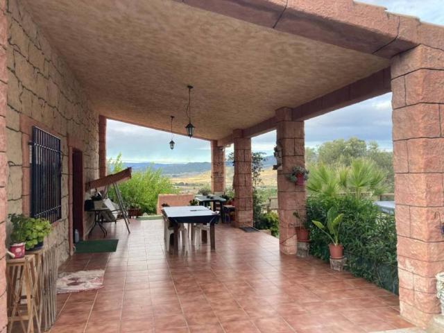 Casa rústica / Caserío en Venta en El Fondó de les Neus Hondón de las Nieves