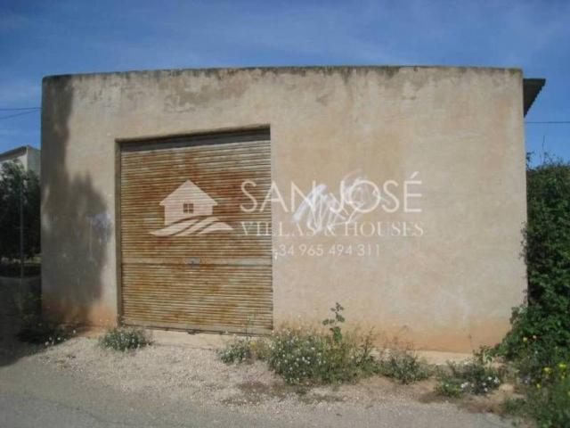 Casa rústica / Caserío en Venta en El Fondó de les Neus Hondón de las Nieves