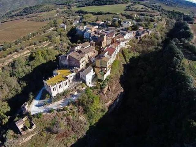 Casa rústica / Caserío en Venta en El Grado