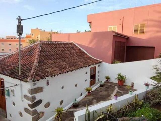 Casa rústica / Caserío en Venta en El Sauzal
