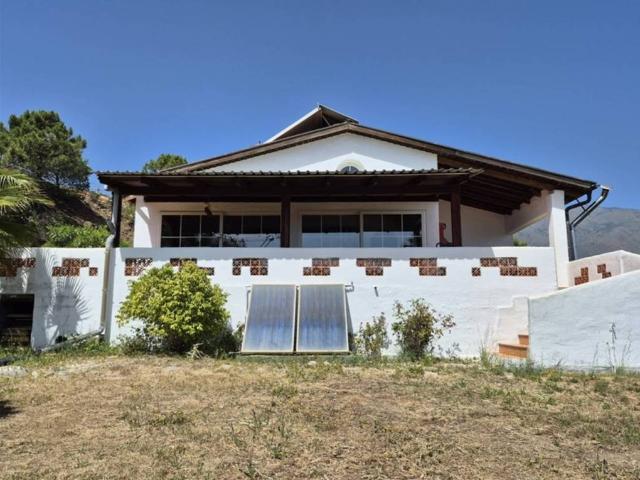 Casa rústica / Caserío en Venta en Estepona