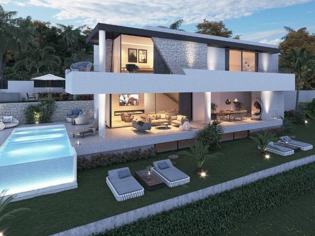 Casa rústica / Caserío en Venta en Estepona