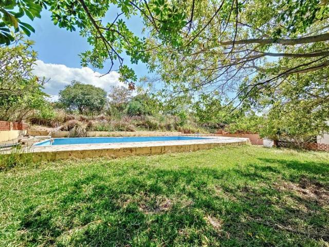 Casa rústica / Caserío en Venta en Estepona