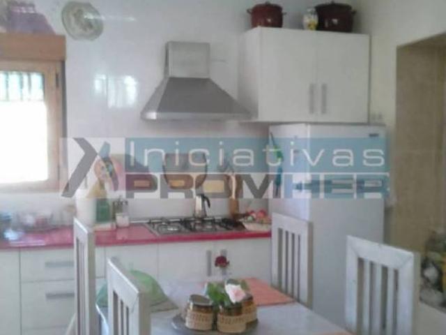Casa rústica / Caserío en Venta en Fondón