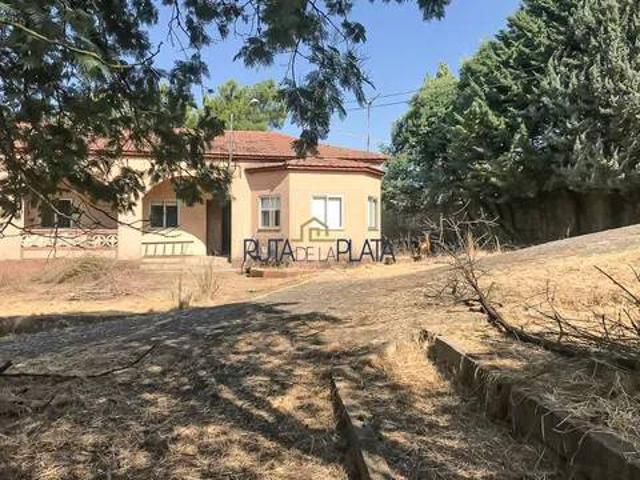 Casa rústica / Caserío en Venta en Fonfría Zamora