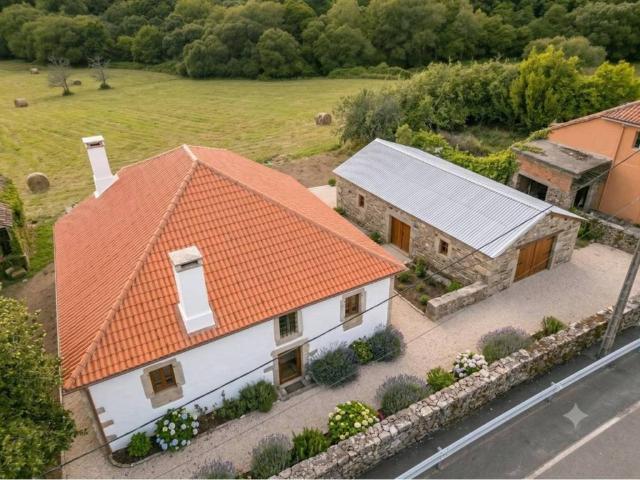 Casa rústica / Caserío en Venta en Forcarei