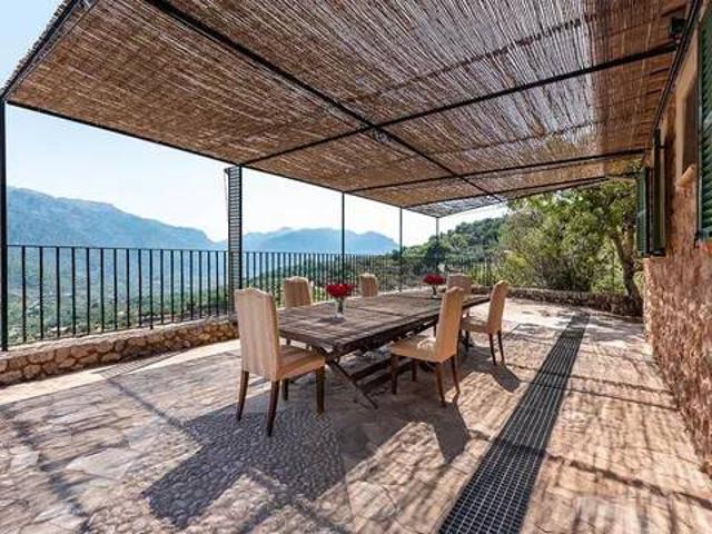 Casa rústica / Caserío en Venta en Fornalutx