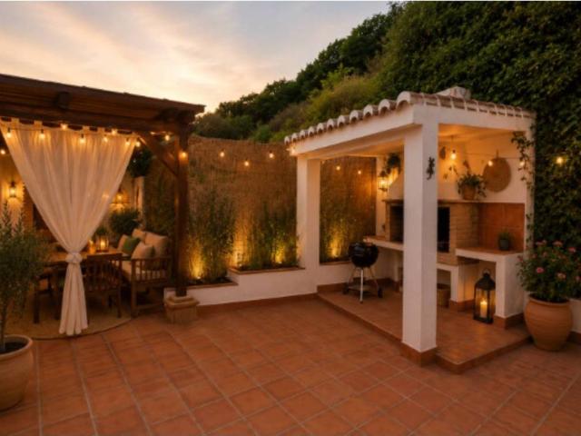 Casa rústica / Caserío en Venta en Frigiliana
