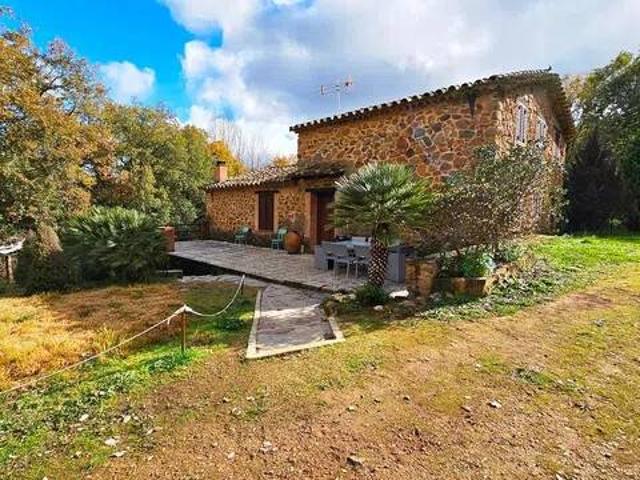 Casa rústica / Caserío en Venta en Galaroza