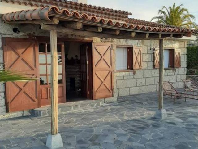 Casa rústica / Caserío en Venta en Granadilla de Abona