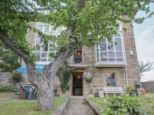 Casa rústica / Caserío en Venta en Hermandad de Campoo de Suso