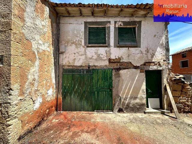 Casa rústica / Caserío en Venta en Hontoria de Valdearados