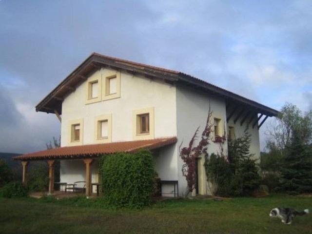 Casa rústica / Caserío en Venta en Hontoria del Pinar