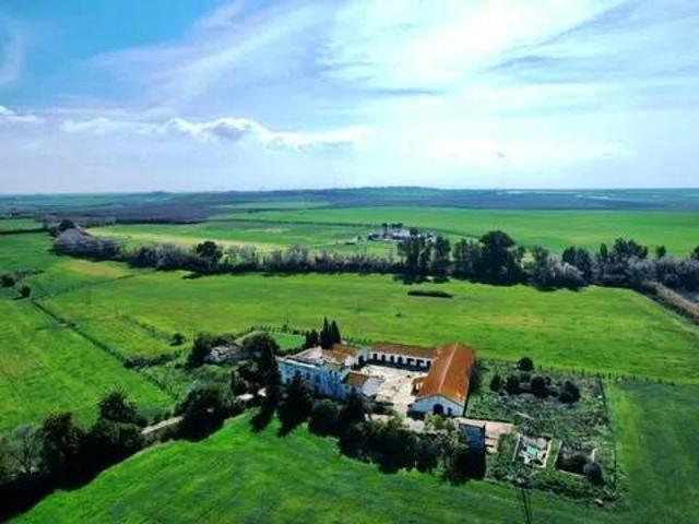 Casa rústica / Caserío en Venta en Huelva