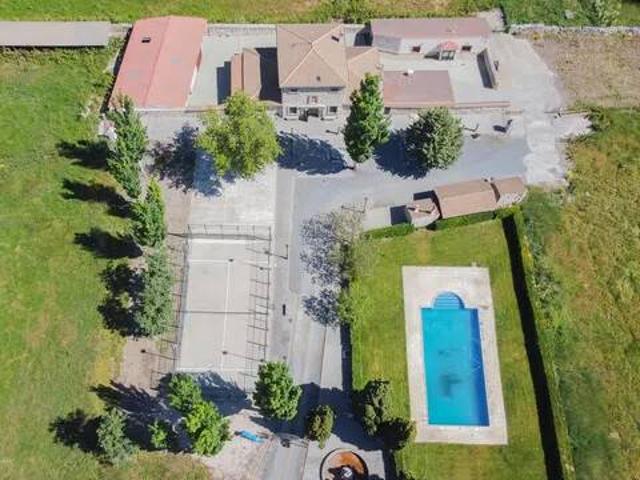 Casa rústica / Caserío en Venta en Ituero y Lama