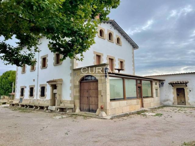Casa rústica / Caserío en Venta en Ivars d'Urgell