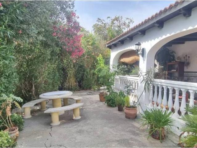 Casa rústica / Caserío en Venta en Jimena de la Frontera