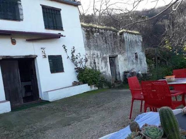 Casa rústica / Caserío en Venta en Jubrique