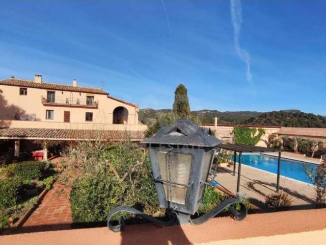 Casa rústica / Caserío en Venta en La Figuera