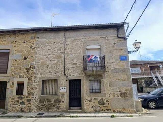 Casa rústica / Caserío en Venta en La Horcajada