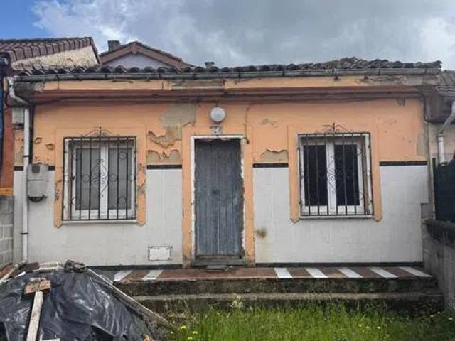 Casa rústica / Caserío en Venta en Langreo