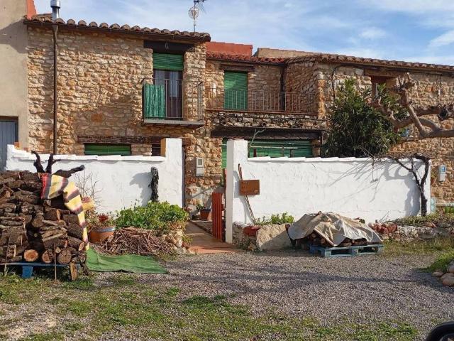 Casa rústica / Caserío en Venta en Les Coves de Vinromà