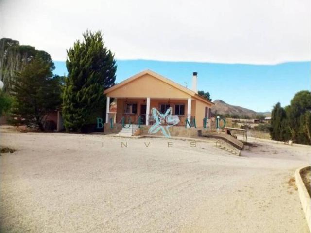 Casa rústica / Caserío en Venta en Lorca