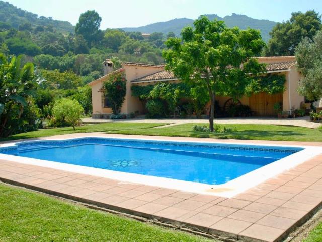 Casa rústica / Caserío en Venta en Los Barrios