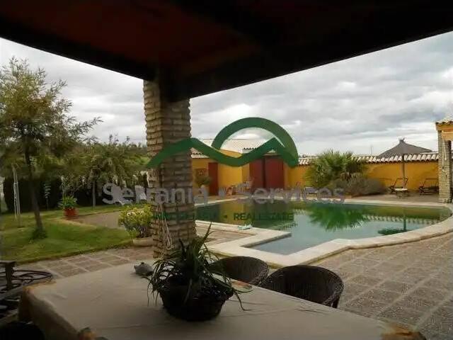 Casa rústica / Caserío en Venta en Los Molares