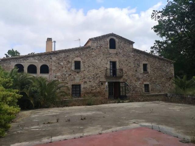 Casa rústica / Caserío en Venta en Llagostera