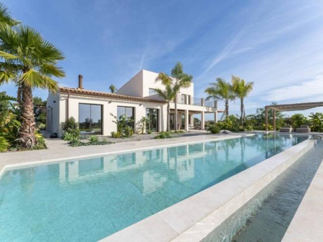 Casa rústica / Caserío en Venta en Llucmajor
