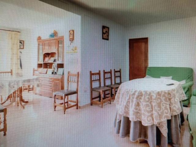 Casa rústica / Caserío en Venta en Luque
