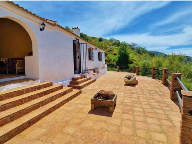 Casa rústica / Caserío en Venta en Málaga