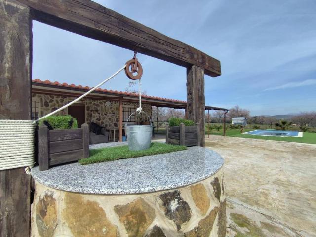 Casa rústica / Caserío en Venta en Malpartida de Plasencia