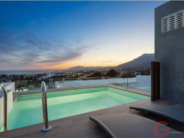 Casa rústica / Caserío en Venta en Marbella