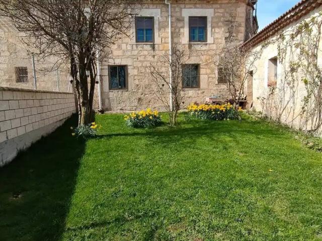 Casa rústica / Caserío en Venta en Merindad de Río Ubierna