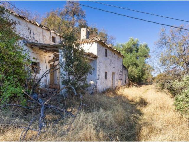 Casa rústica / Caserío en Venta en Montefrío