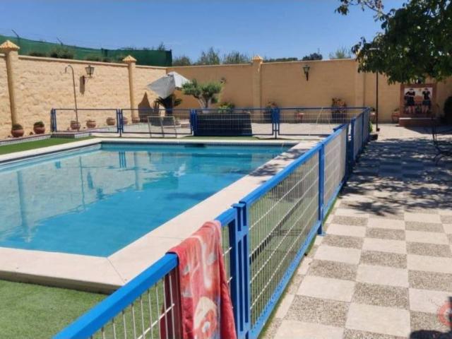 Casa rústica / Caserío en Venta en Montilla