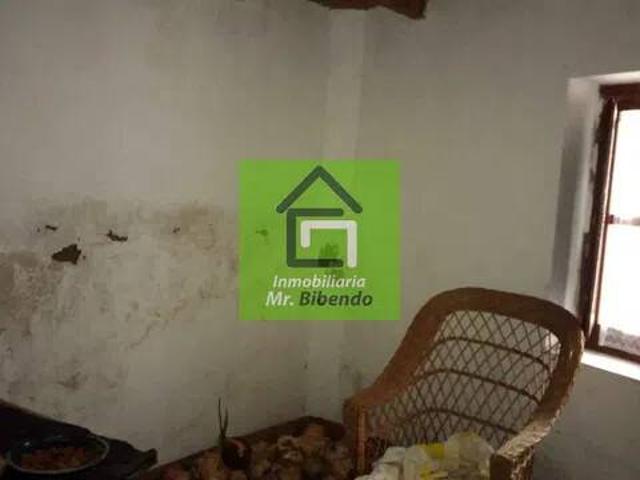 Casa rústica / Caserío en Venta en Monfarracinos