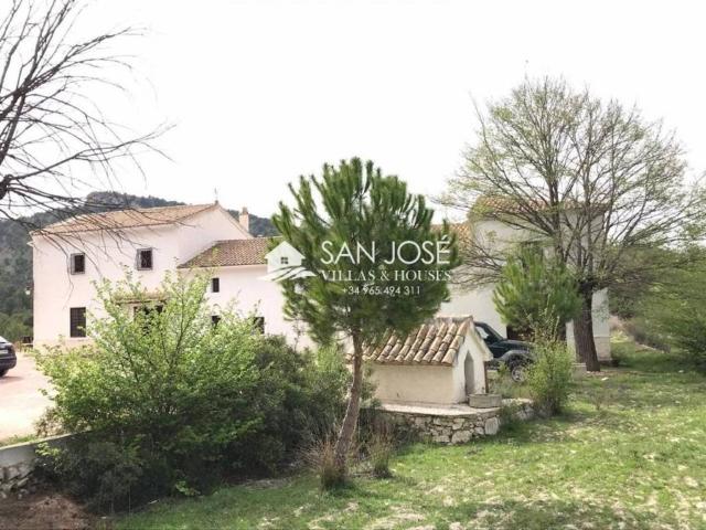 Casa rústica / Caserío en Venta en Monóvar Monòver