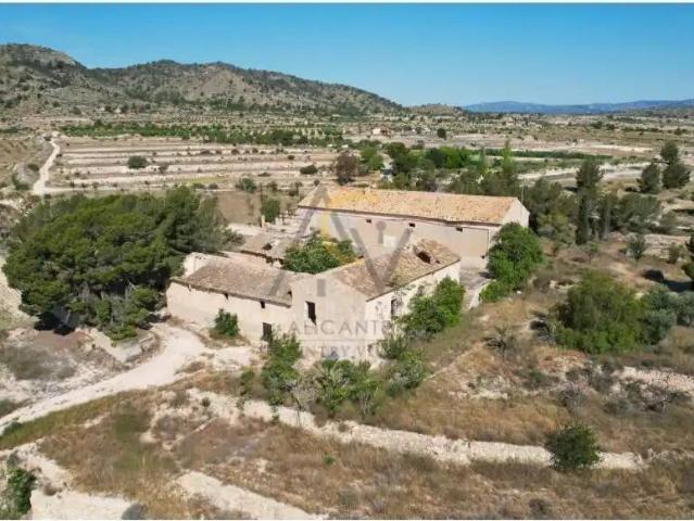 Casa rústica / Caserío en Venta en Monóvar Monòver
