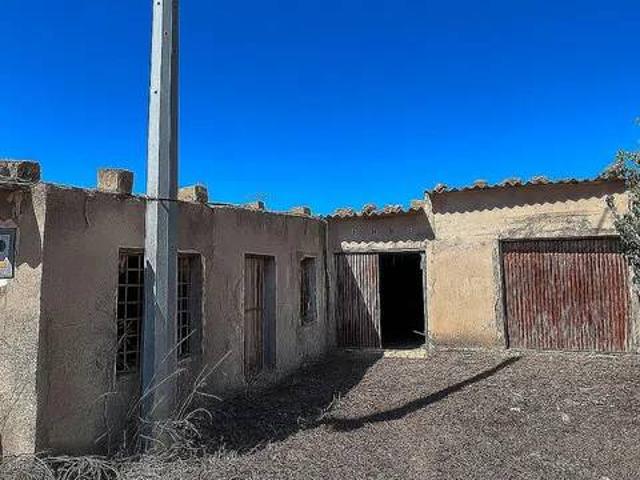 Casa rústica / Caserío en Venta en Monóvar Monòver