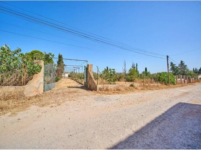 Casa rústica / Caserío en Venta en Moraleda de Zafayona