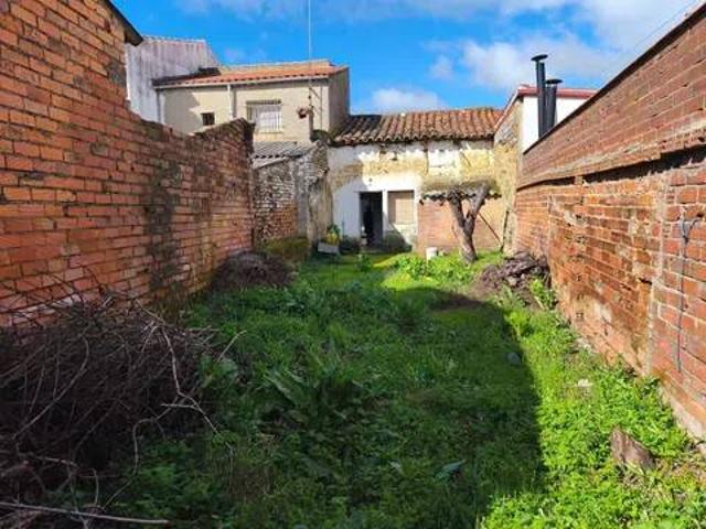 Casa rústica / Caserío en Venta en Moraleja