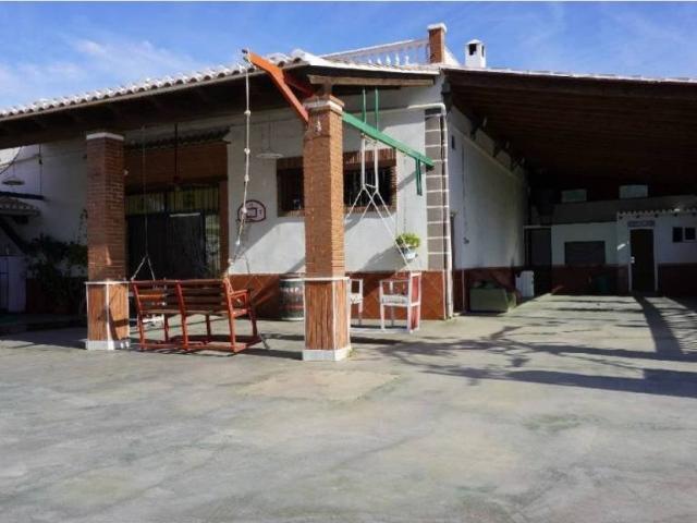 Casa rústica / Caserío en Venta en Motril