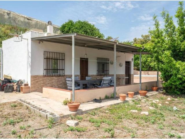 Casa rústica / Caserío en Venta en Motril