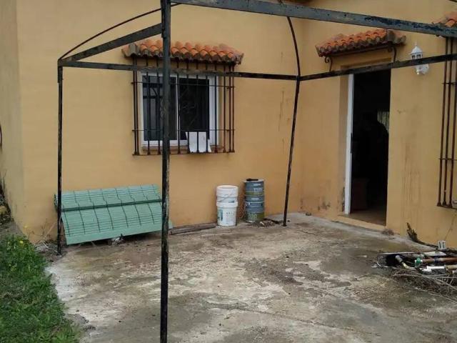 Casa rústica / Caserío en Venta en Motril