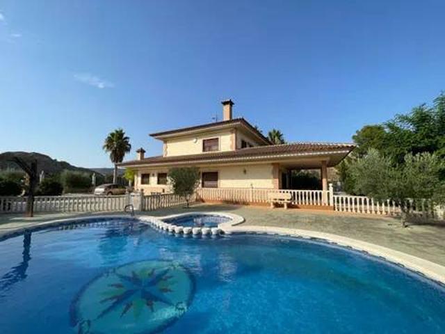 Casa rústica / Caserío en Venta en Mula