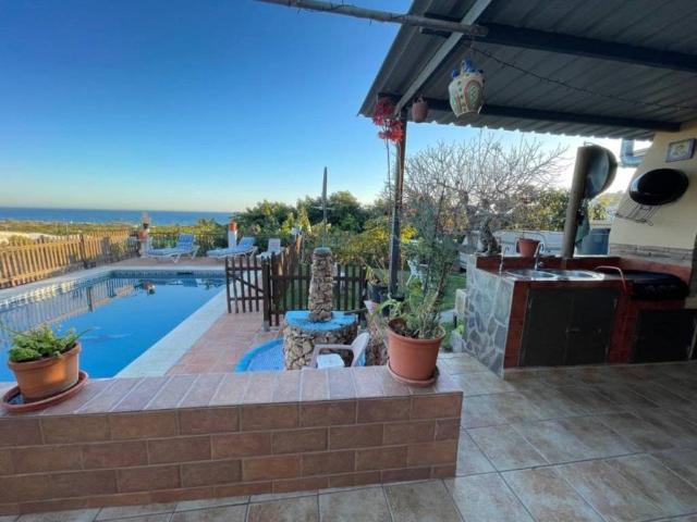 Casa rústica / Caserío en Venta en Nerja