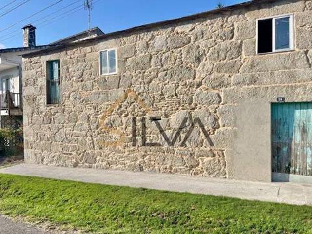 Casa rústica / Caserío en Venta en O Corgo